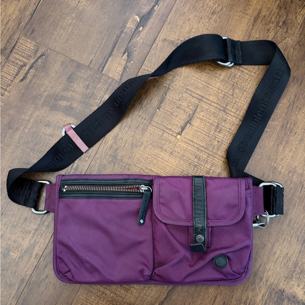 Lululemon Purple Travel Pooch belt bag